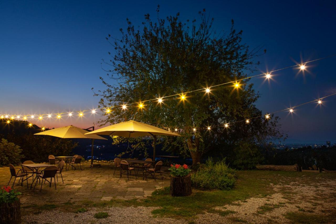 Agriturismo La Vecchia Quercia San Cipriano Picentino Exterior foto